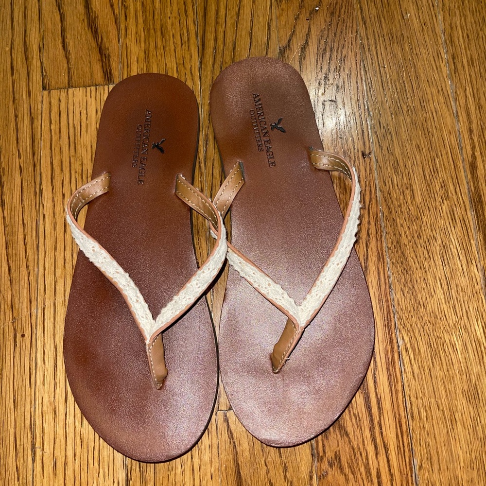 American Eagle Flip Flops